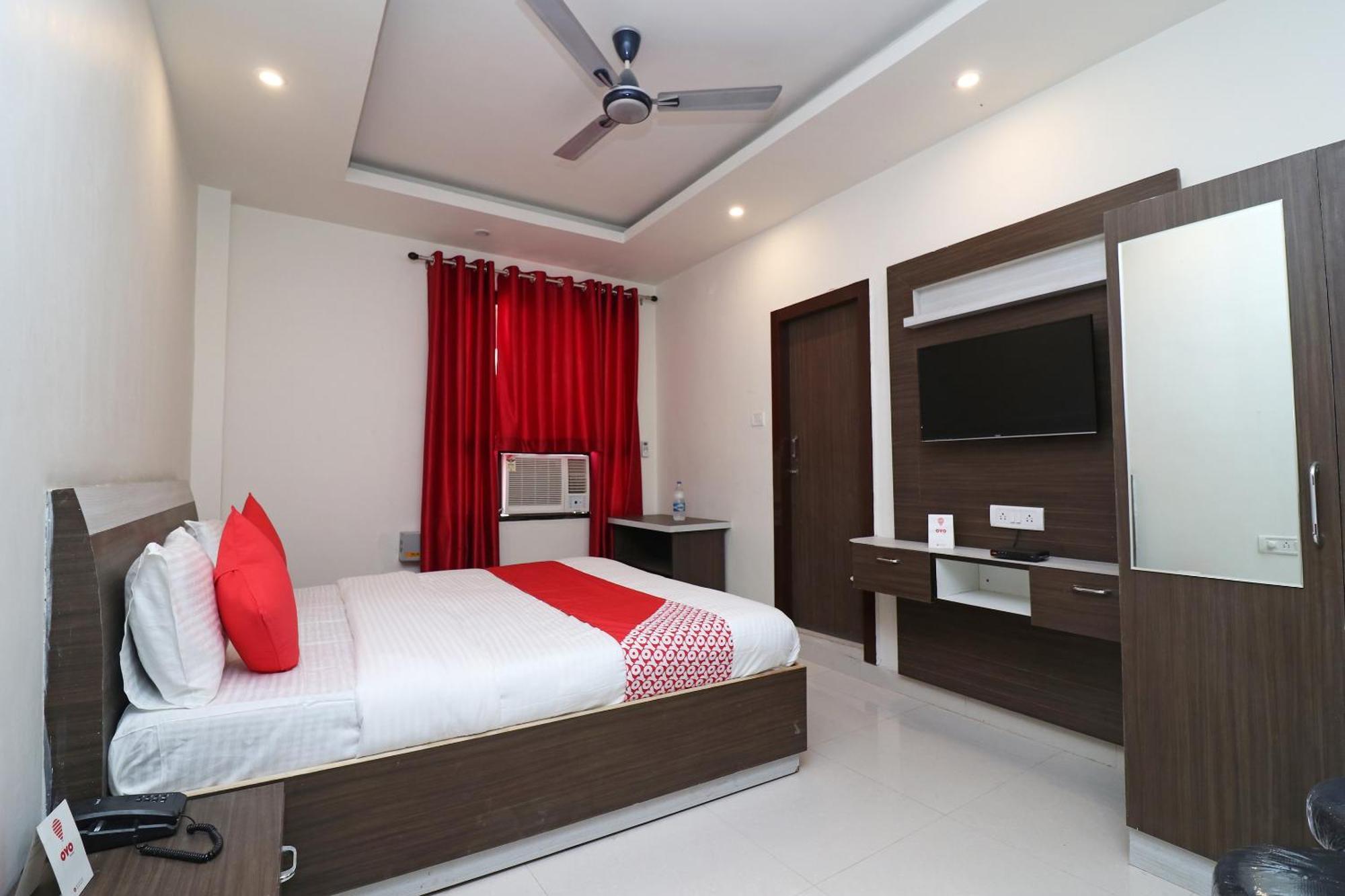 Oyo Paradise Inn Prayagraj Exterior foto